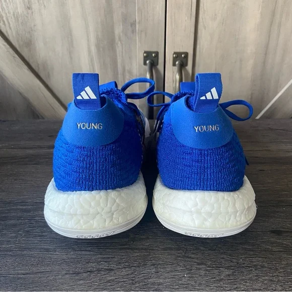 Adidas Trae Young 2 Sneakers NWT Size 9 - Picture 4 of 11
